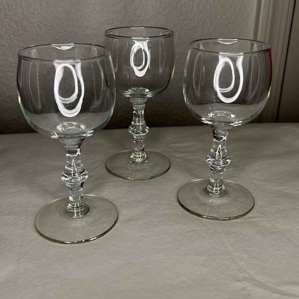 Toasting 4 Ounces Each Set 3 Liquor Cordial Sherry Port Glasses Small Stemmed